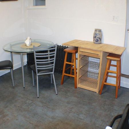 Urban Oasis - 3Br 2Ba - City View- Private Parking Pittsburgh Eksteriør bilde
