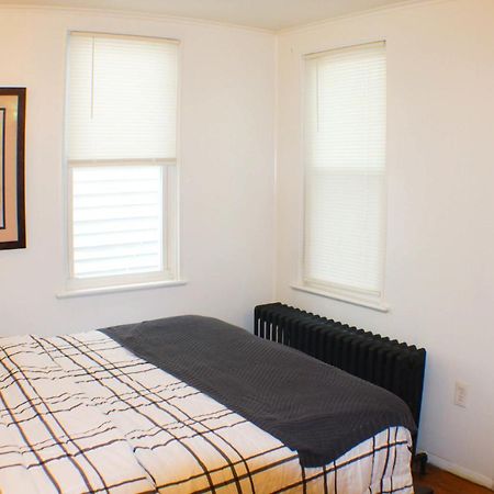 Urban Oasis - 3Br 2Ba - City View- Private Parking Pittsburgh Eksteriør bilde