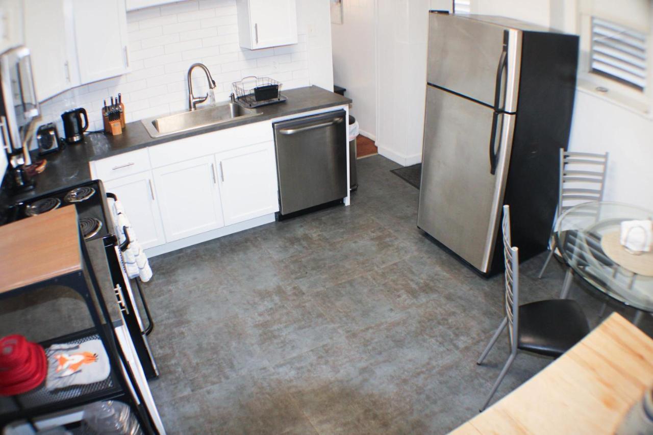 Urban Oasis - 3Br 2Ba - City View- Private Parking Pittsburgh Eksteriør bilde